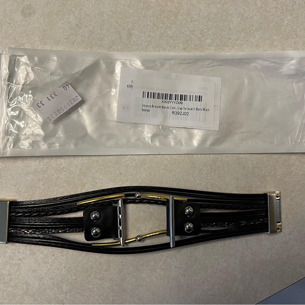 38mm Apple Watch band, like new, save money